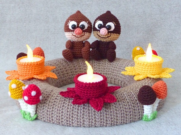 Häkelanleitungen für Herbst Häkelanleitung Tischkranz Herbst Amigurumi 7