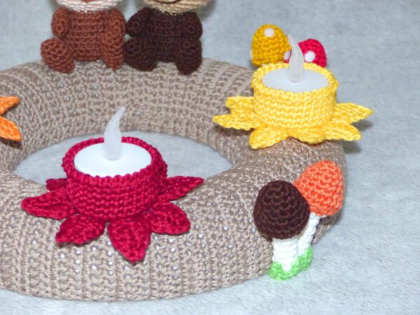 Häkelanleitungen für Herbst Häkelanleitung Tischkranz Herbst Amigurumi 9