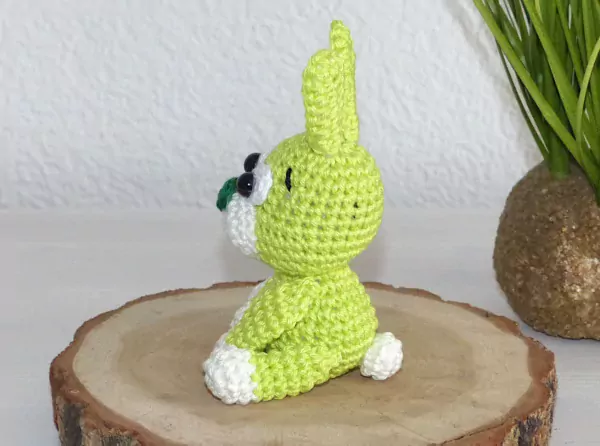 Häkelanleitungen für Ostern Häkelanleitung kleiner Hase Amigurumi 4