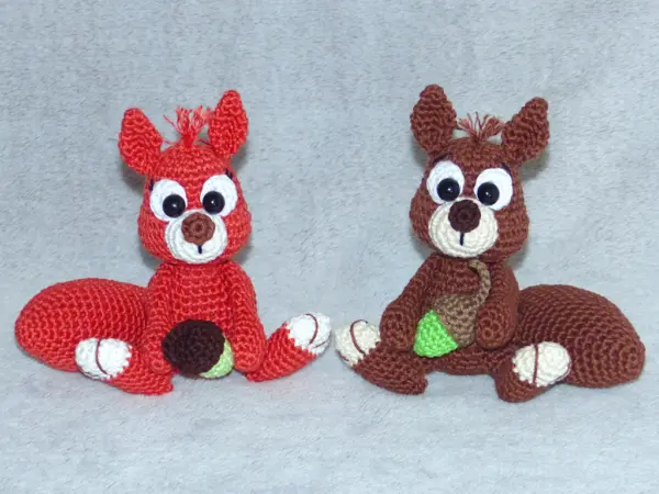 Häkelanleitungen für Herbst Häkelanleitung kleines Eichhörnchen Amigurumi 4