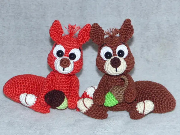 Häkelanleitungen für Herbst Häkelanleitung kleines Eichhörnchen Amigurumi 2